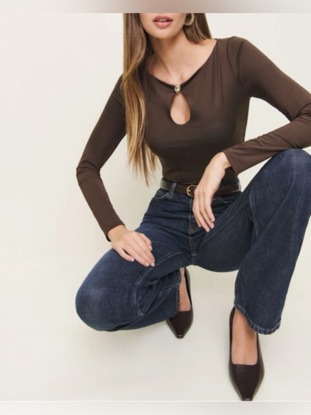 Brown Long-Sleeve Ruched Keyhole Top - Picture 5 of 7